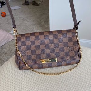 Authentic Louis Vuitton Favorite PM in DE